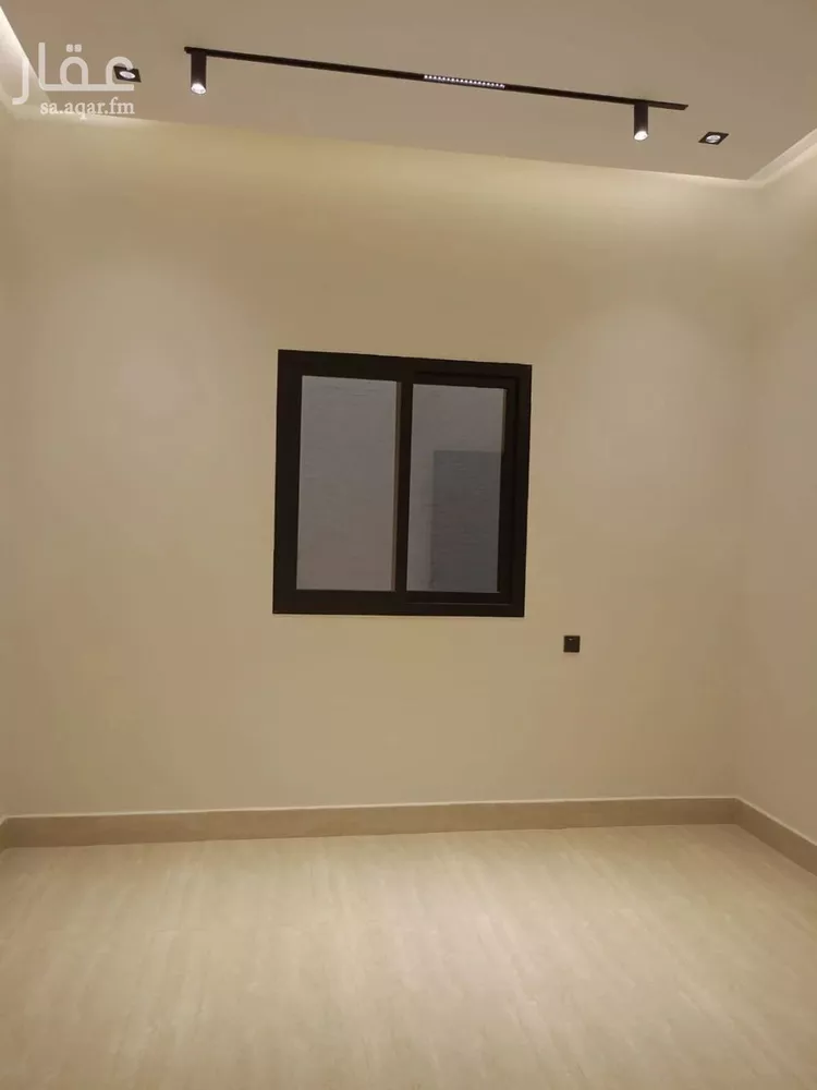 دور للبيع في شارع خريص, حي الجنادرية, مدينة الرياض, منطقة الرياض 11