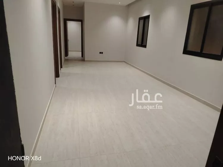 فيلا للبيع في شارع أحمد بن أبي عزرة, حي المرجان, مدينة الرياض, منطقة الرياض صورة 3