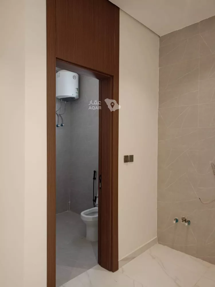 Floor for Rent in Riyadh Ash Sharq