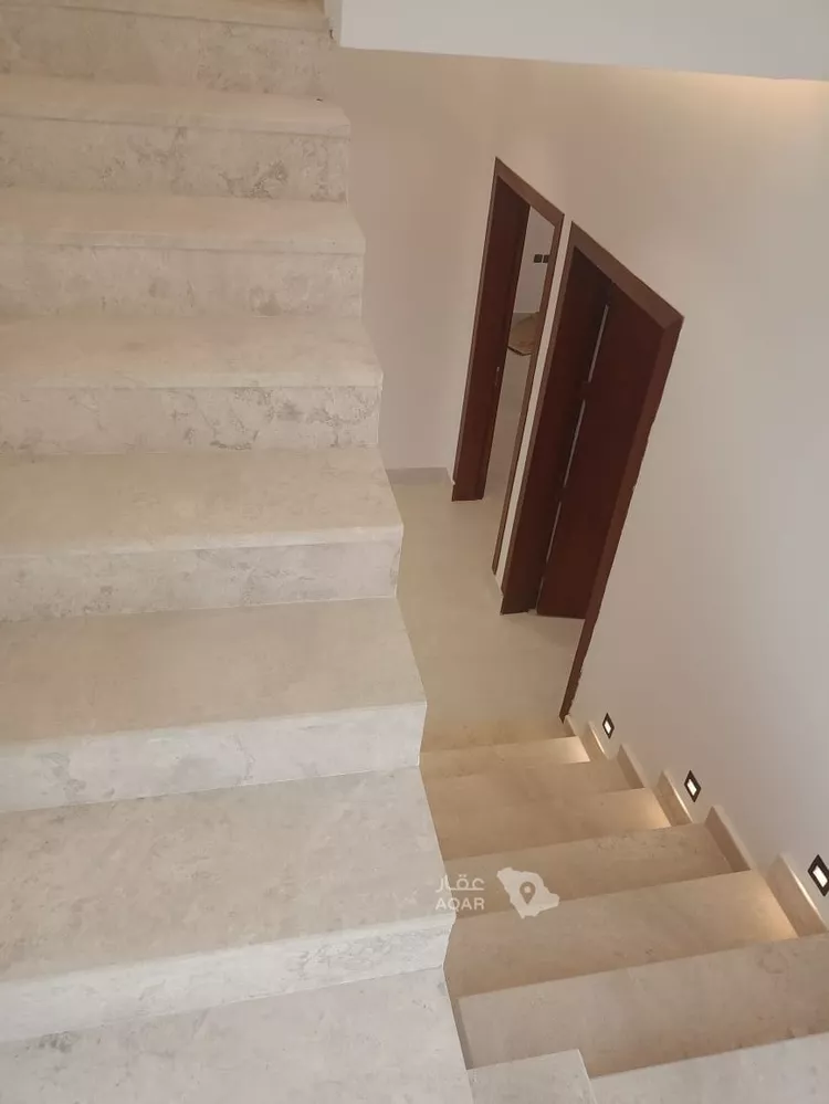 فيلا للبيع في شارع إبراهيم الهروي, حي المرجان, مدينة الرياض, منطقة الرياض 13