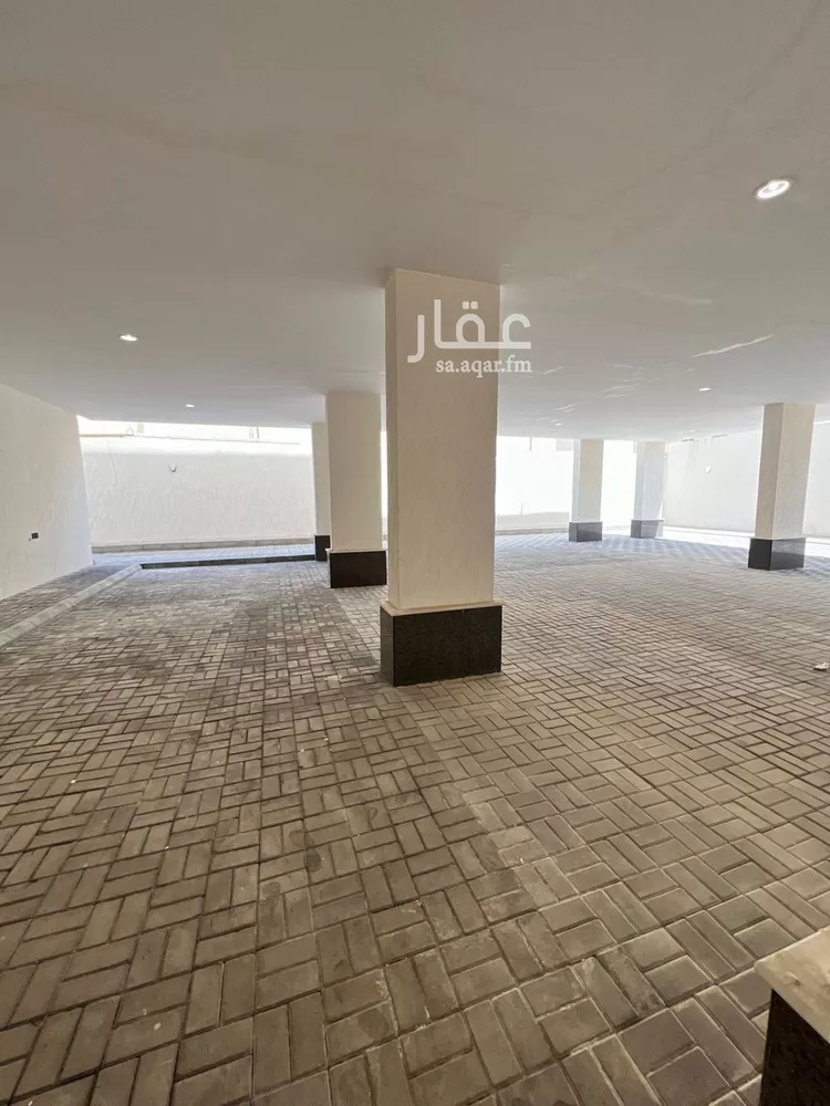 عمارة للإيجار في شارع السنبل, حي الجنادرية, مدينة الرياض, منطقة الرياض