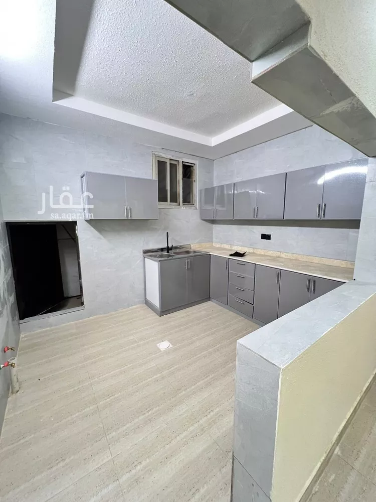 شقة للإيجار في شارع زيد بن ثابت, حي الملز, مدينة الرياض, منطقة الرياض صورة 3