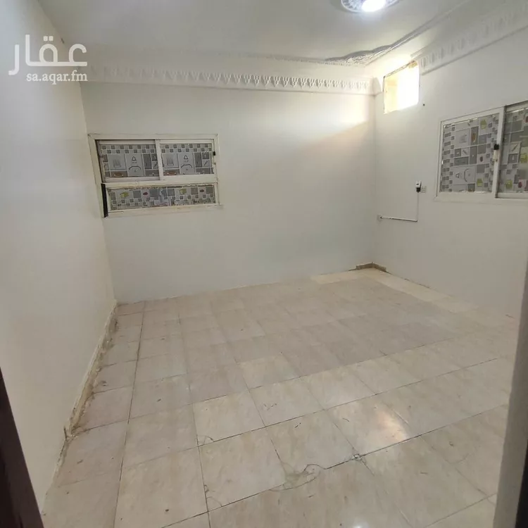 شقة للإيجار في شارع قس بن ساعدة, حي الملك فيصل, مدينة الرياض, منطقة الرياض