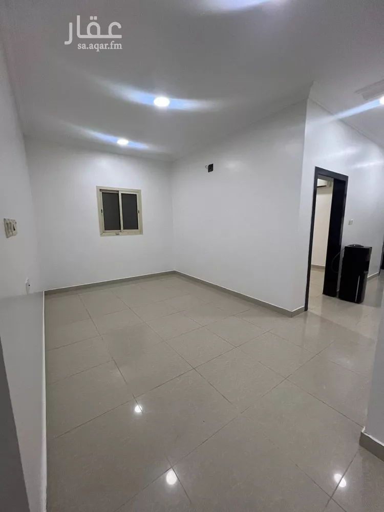 شقة للإيجار في شارع  ابي حنيفه, حي العريجاء الأوسط, مدينة الرياض, منطقة الرياض صورة 3