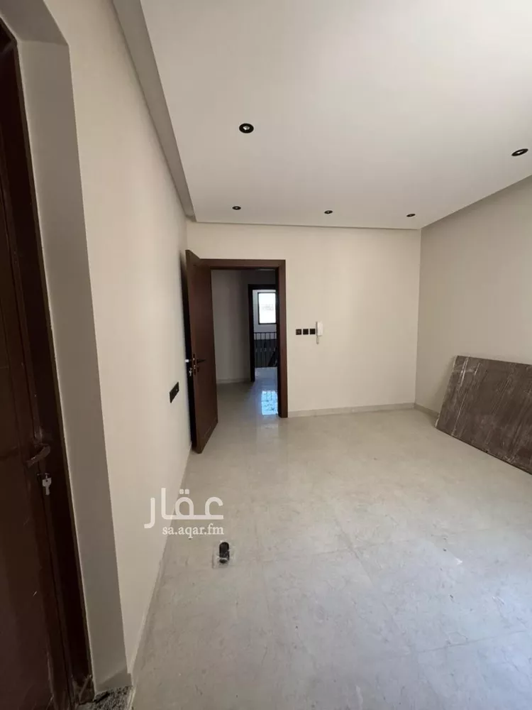 فيلا للبيع في شارع حميدة الإبراهيمي, حي العوالي, مدينة الرياض, منطقة الرياض صورة 5