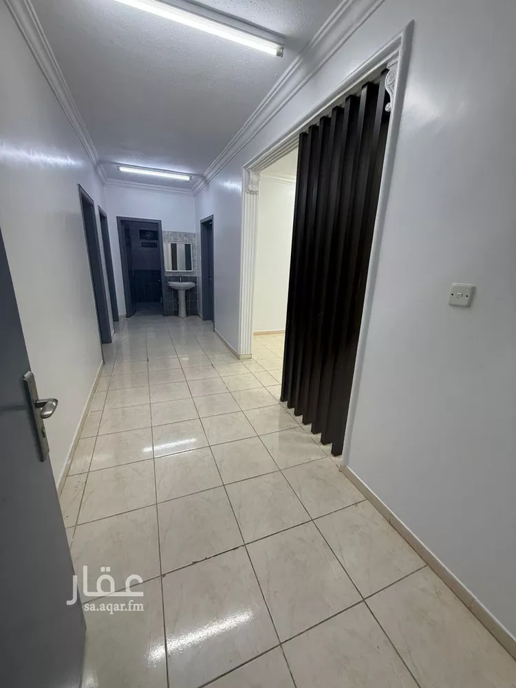 شقة للإيجار في شارع فضيلة السيد محمد حسين افندي, حي الرمال, مدينة الرياض, منطقة الرياض صورة 3