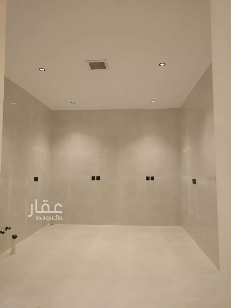 دور للبيع في شارع يحيى المنقاري, حي البيان, مدينة الرياض, منطقة الرياض 8