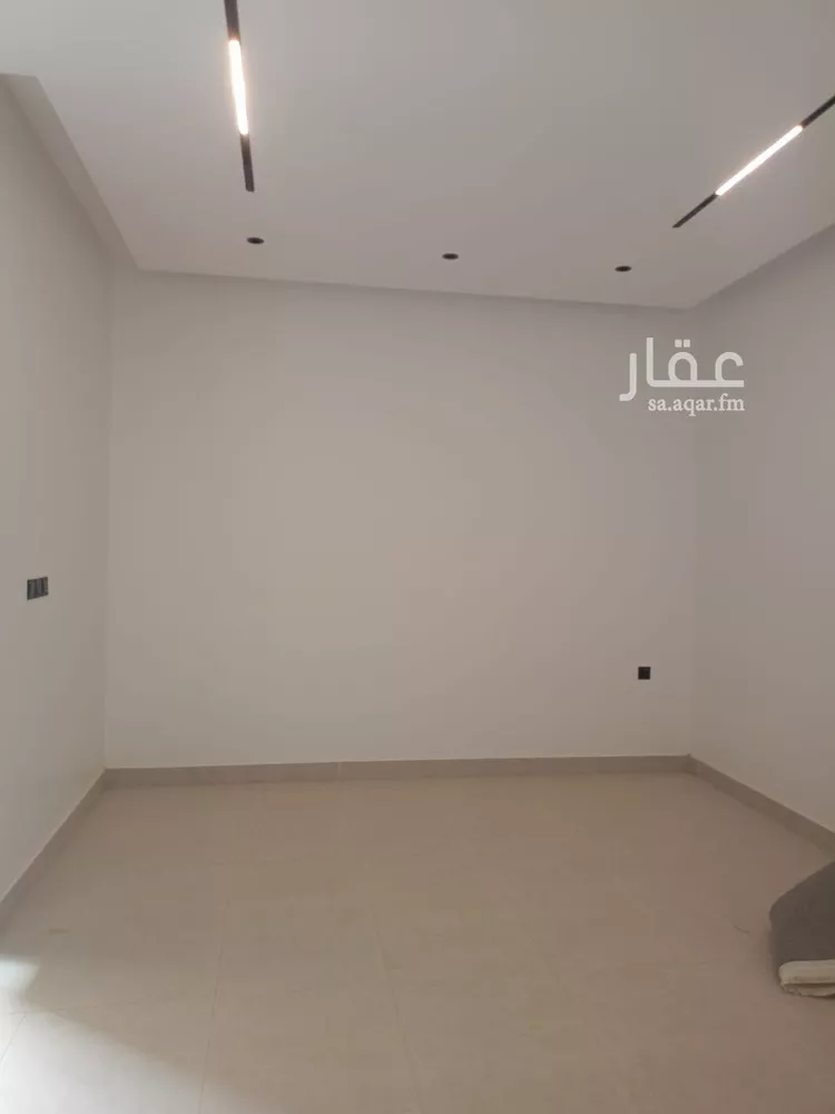 دور للبيع في شارع العمرة, حي الجنادرية, مدينة الرياض, منطقة الرياض 11