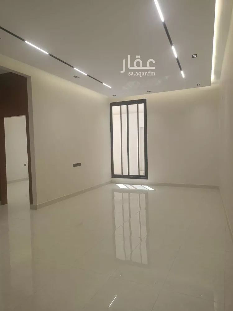 فيلا للبيع في شارع الضياء, حي الجنادرية, مدينة الرياض, منطقة الرياض 8