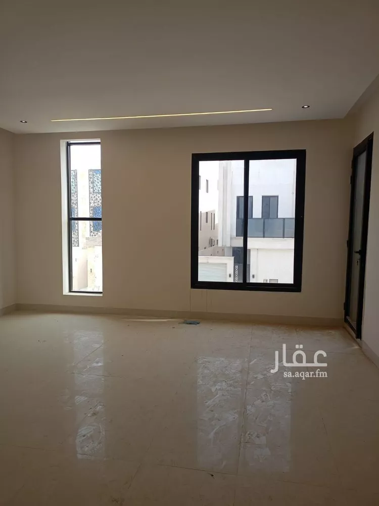 Floor for Sale in Riyadh Al Janadriyah صورة 5