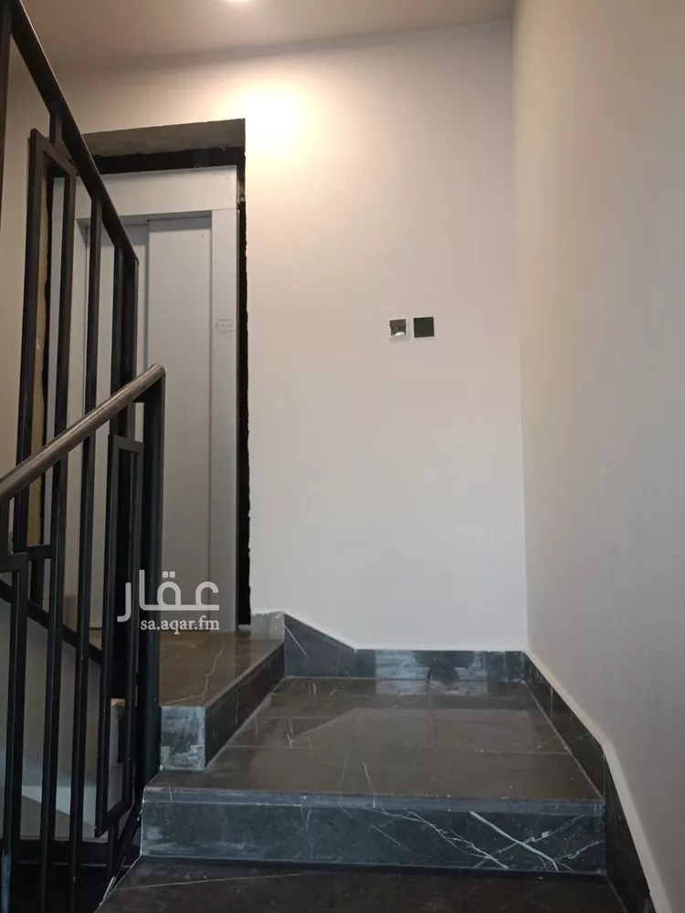 Villa for Sale in Riyadh Al Janadriyah 18