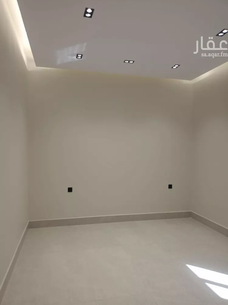 دور للبيع في شارع رشيد الدين الصورى, حي الجنادرية, مدينة الرياض, منطقة الرياض صورة 5