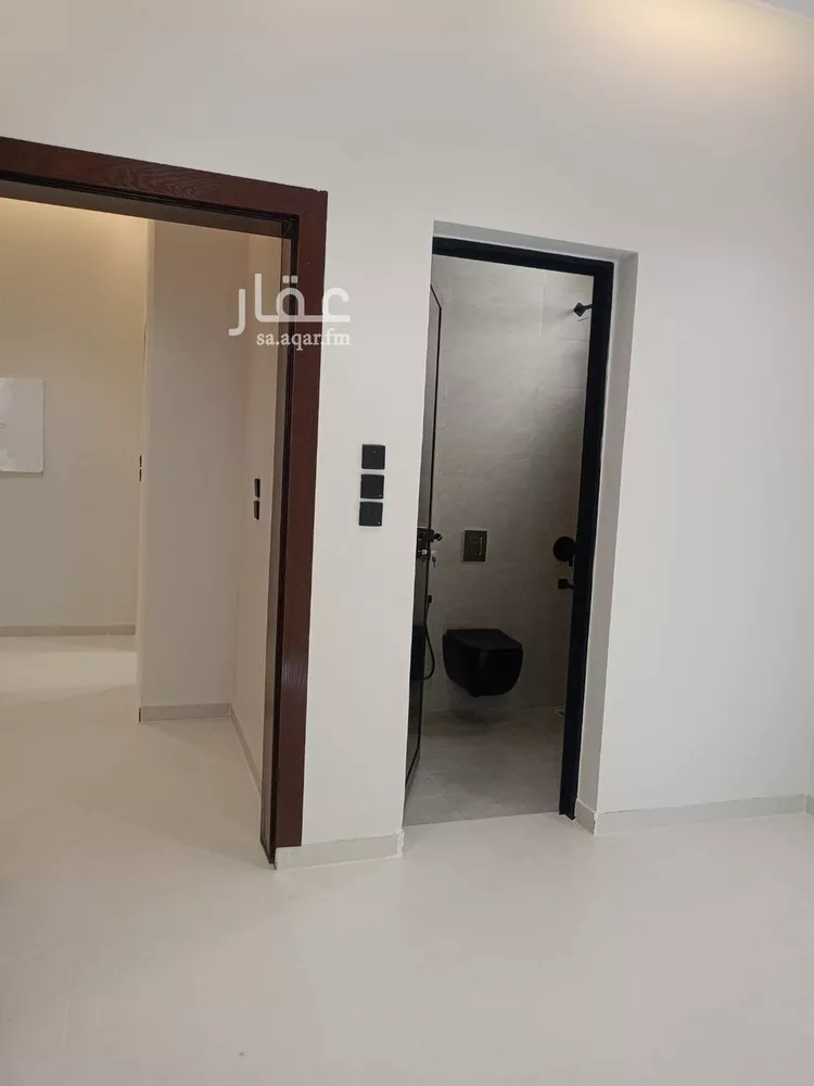 فيلا للبيع في شارع السائب المكي, حي البيان, مدينة الرياض, منطقة الرياض 6
