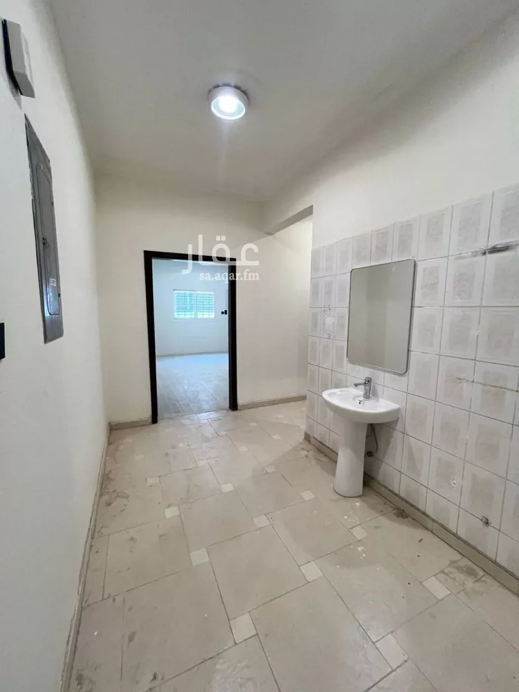 شقة للإيجار في شارع عبدالرحمن الناصر, حي الملك فيصل, مدينة الرياض, منطقة الرياض 11