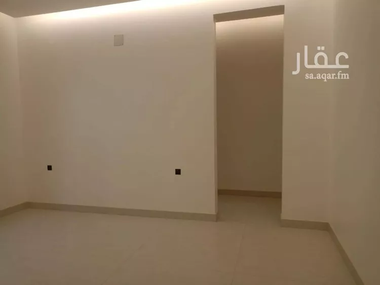 Villa for Sale in Riyadh Al Janadriyah 7
