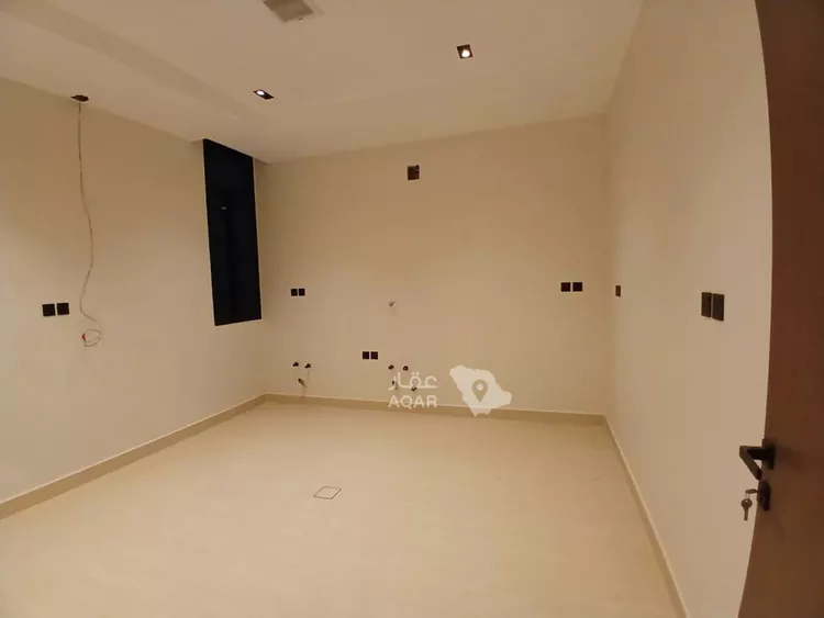 Floor for Sale in Riyadh An Nahdah 3