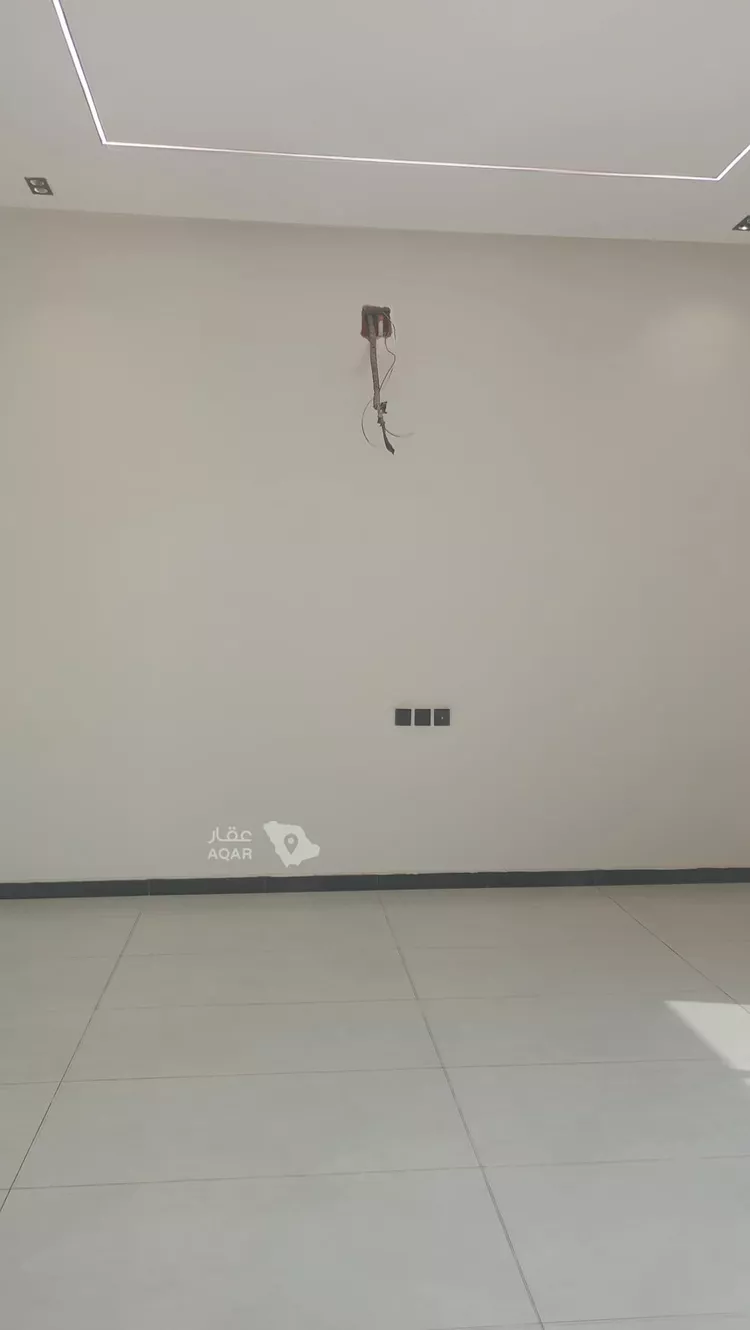 Villa for Rent in Riyadh Al Janadriyah 22