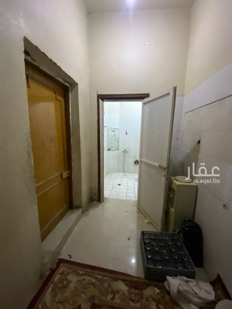 محل للإيجار في شارع الشيخ عبدالعزيز بن عبدالرحمن بن بشر, حي الخليج, مدينة الرياض, منطقة الرياض