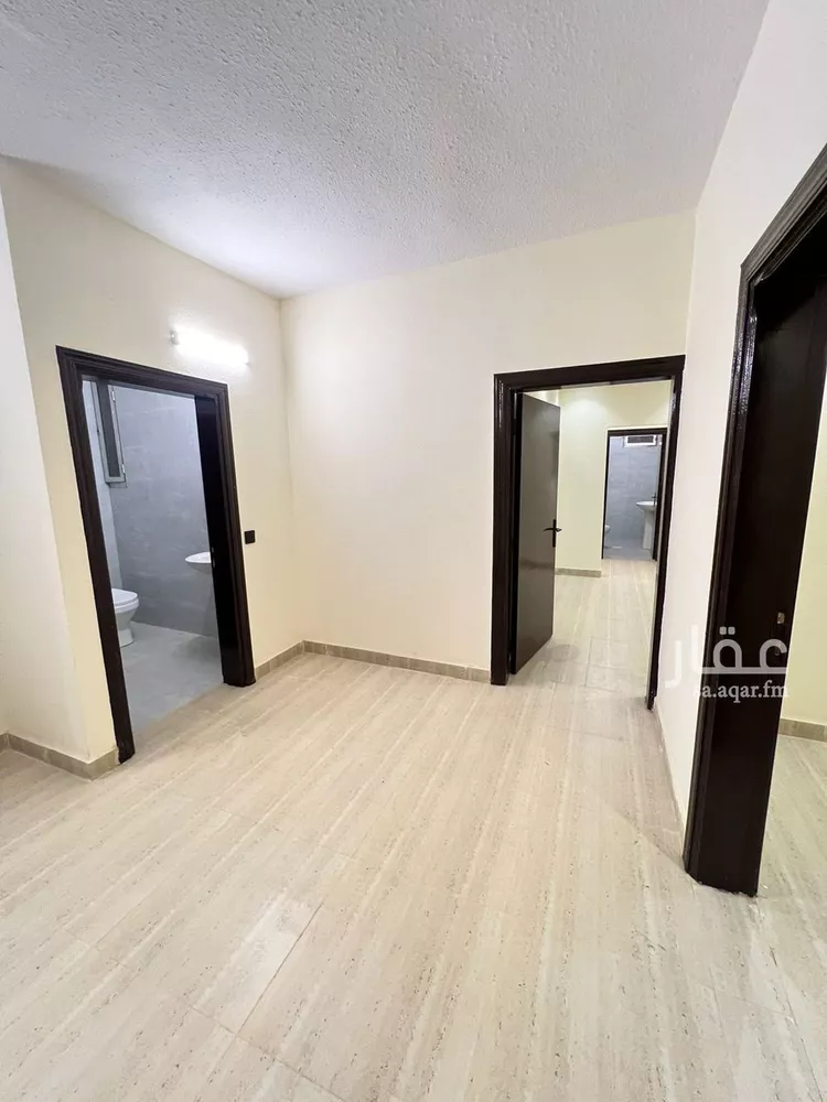 شقة للإيجار في شارع زيد بن ثابت, حي الملز, مدينة الرياض, منطقة الرياض صورة 2