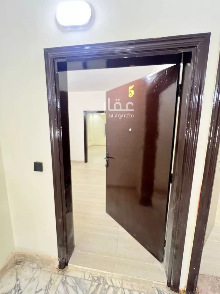 شقة للإيجار في شارع زيد بن ثابت, حي الملز, مدينة الرياض, منطقة الرياض صورة 5