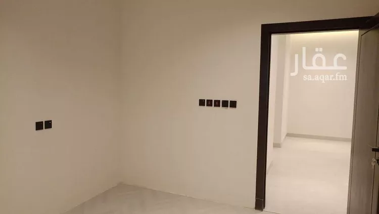 دور للبيع في شارع عثمان الرويني, حي البيان, مدينة الرياض, منطقة الرياض صورة 3