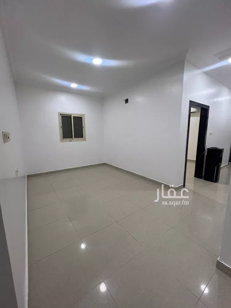 شقة للإيجار في شارع ابي حنيفه, حي العريجاء الأوسط, مدينة الرياض, منطقة الرياض صورة 4