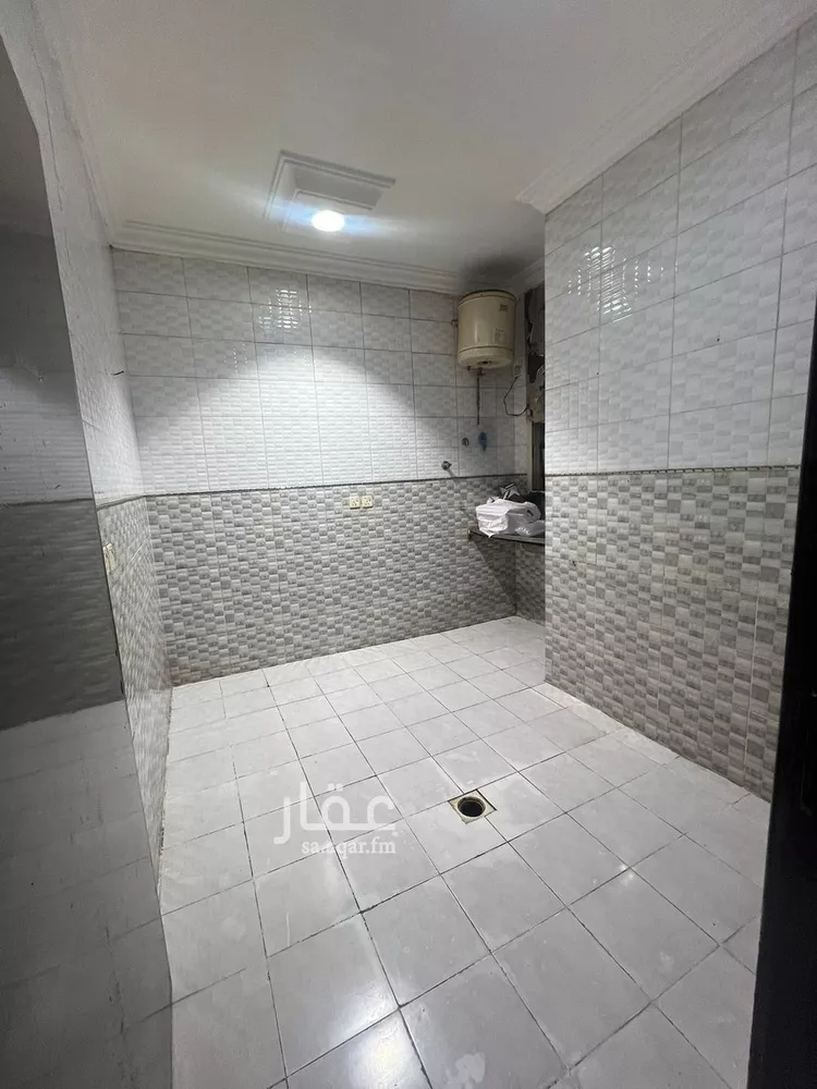 شقة للإيجار في شارع ابي حنيفه, حي العريجاء الأوسط, مدينة الرياض, منطقة الرياض صورة 5