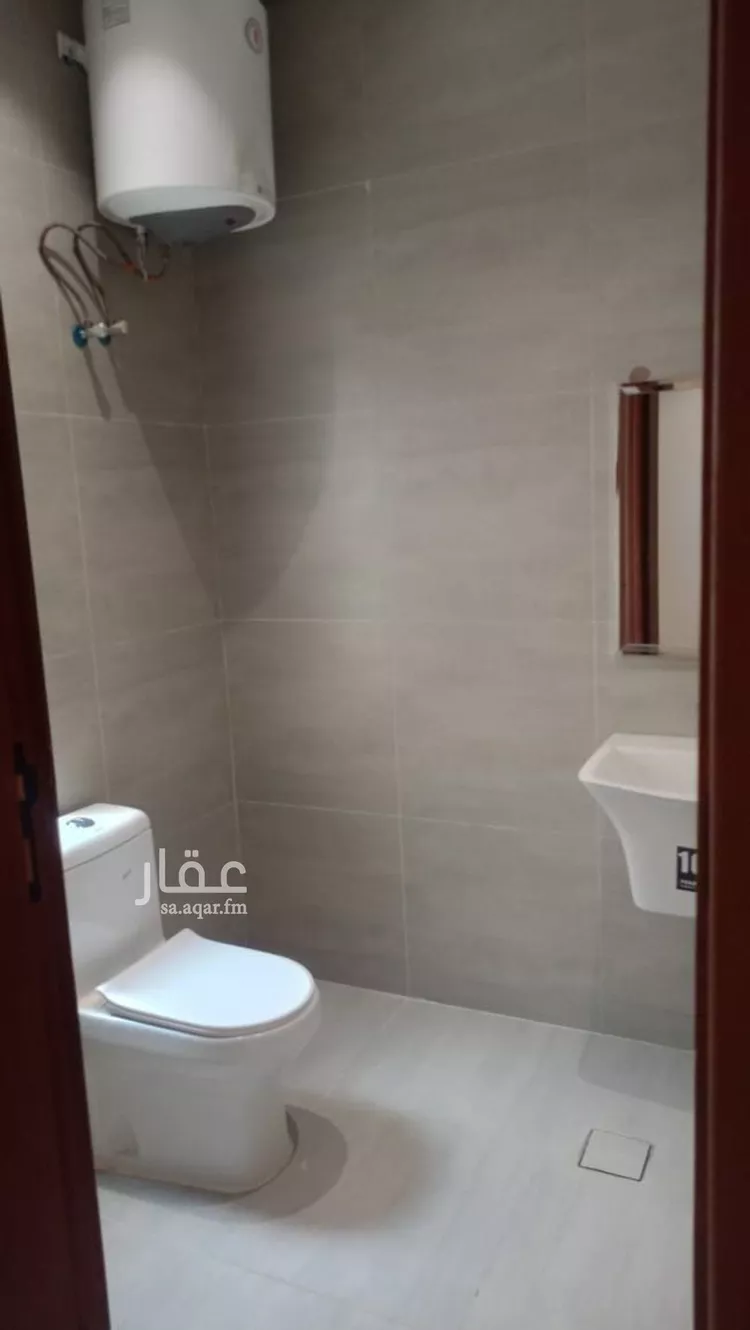 فيلا للبيع في شارع أحمد بن أبي عزرة, حي المرجان, مدينة الرياض, منطقة الرياض 6