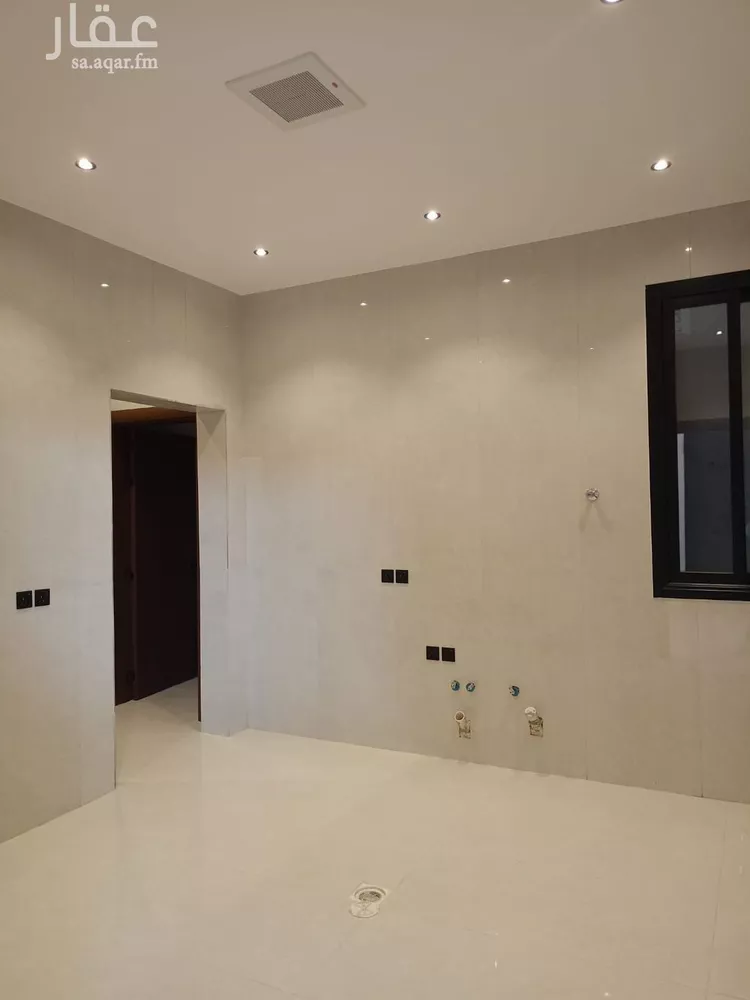 دور للبيع في شارع إبراهيم الكوارني, حي البيان, مدينة الرياض, منطقة الرياض 6