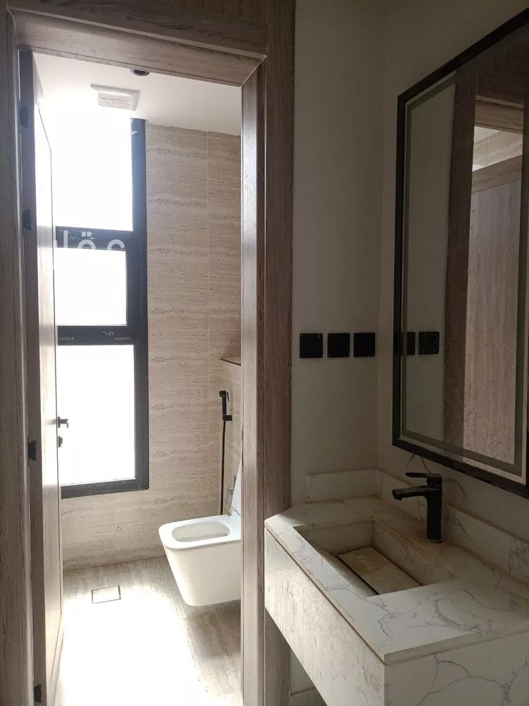 Floor for Sale in Riyadh Ash Sharq 16