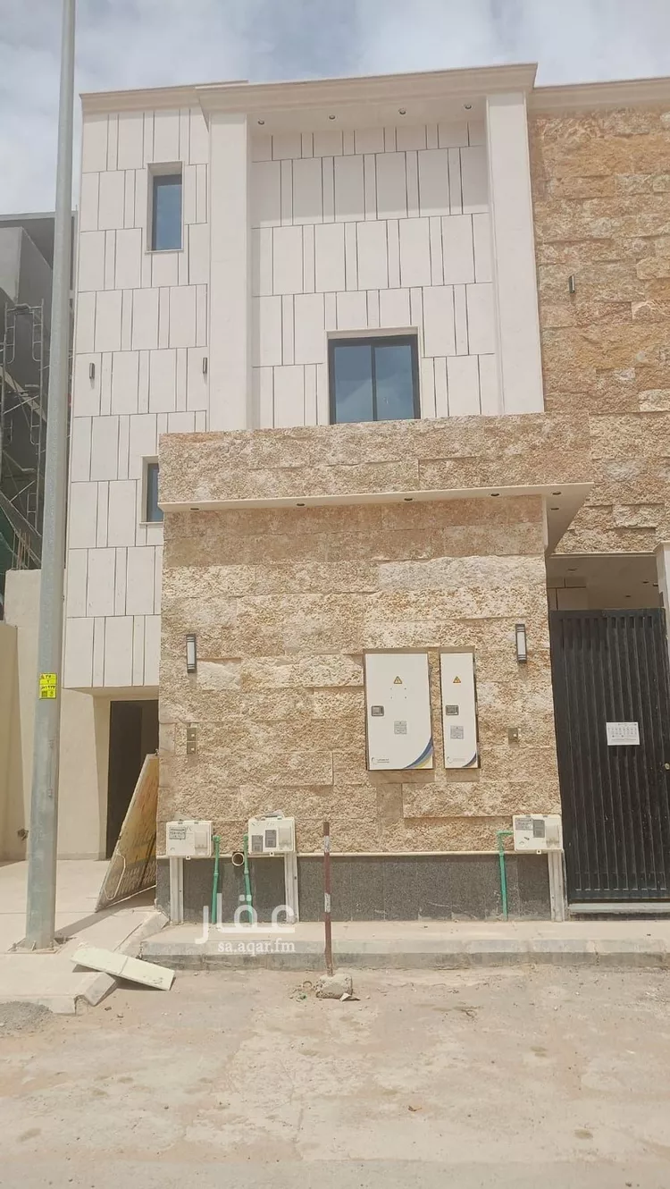 شقة للبيع في شارع خريص, حي الجنادرية, مدينة الرياض, منطقة الرياض 15