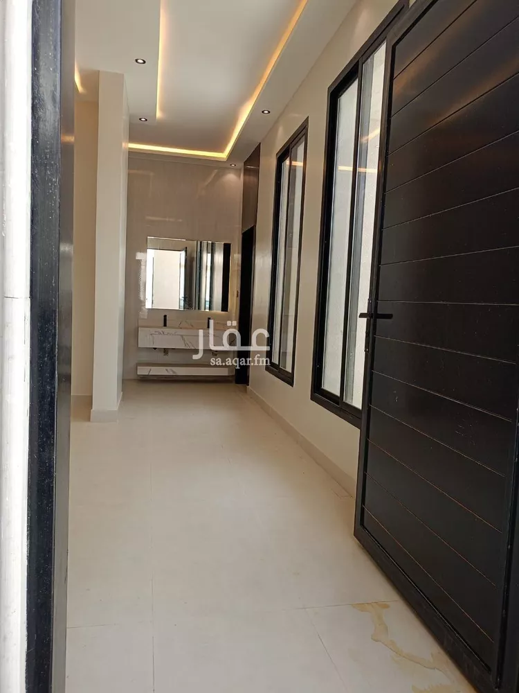 Villa for Sale in Riyadh Al Janadriyah صورة 2