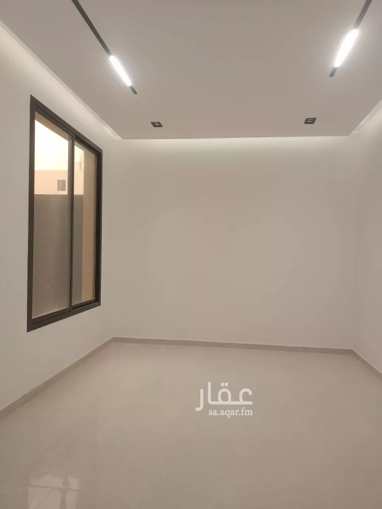 Floor for Sale in Riyadh Al Janadriyah