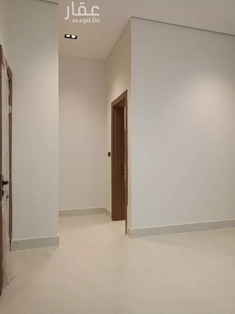 دور للبيع في شارع يحيى المنقاري, حي البيان, مدينة الرياض, منطقة الرياض 8