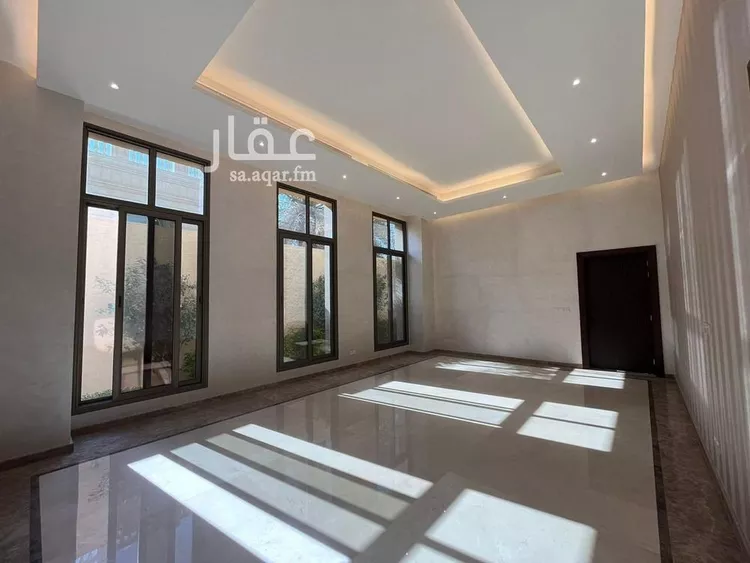 فيلا للبيع في شارع المقريزي, حي الروضة, مدينة الرياض, منطقة الرياض صورة 2
