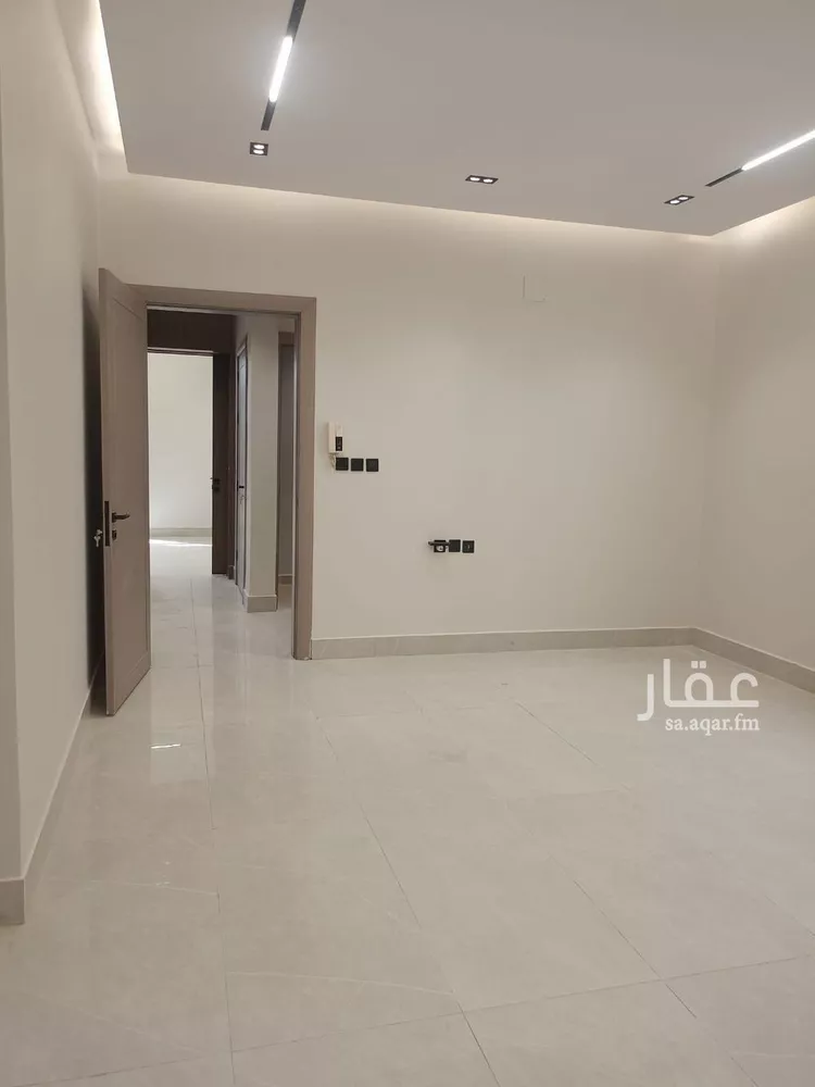 دور للبيع في شارع رشيد الدين الصورى, حي الجنادرية, مدينة الرياض, منطقة الرياض 1 صورة