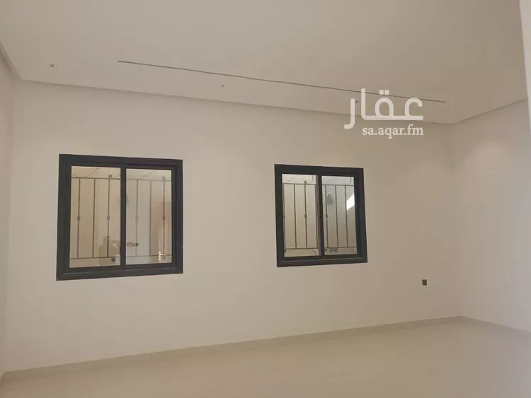 فيلا للبيع في شارع عمر بن الحبيب, حي الجنادرية, مدينة الرياض, منطقة الرياض صورة 5