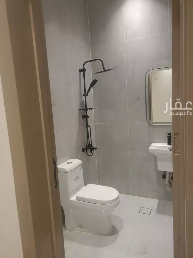دور للبيع في شارع الضياء, حي الجنادرية, مدينة الرياض, منطقة الرياض 11