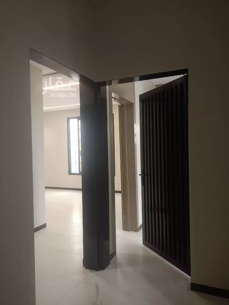 دور للبيع في شارع الضياء, حي الجنادرية, مدينة الرياض, منطقة الرياض 18
