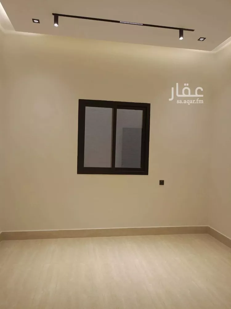 دور للبيع في شارع خريص, حي الجنادرية, مدينة الرياض, منطقة الرياض 15