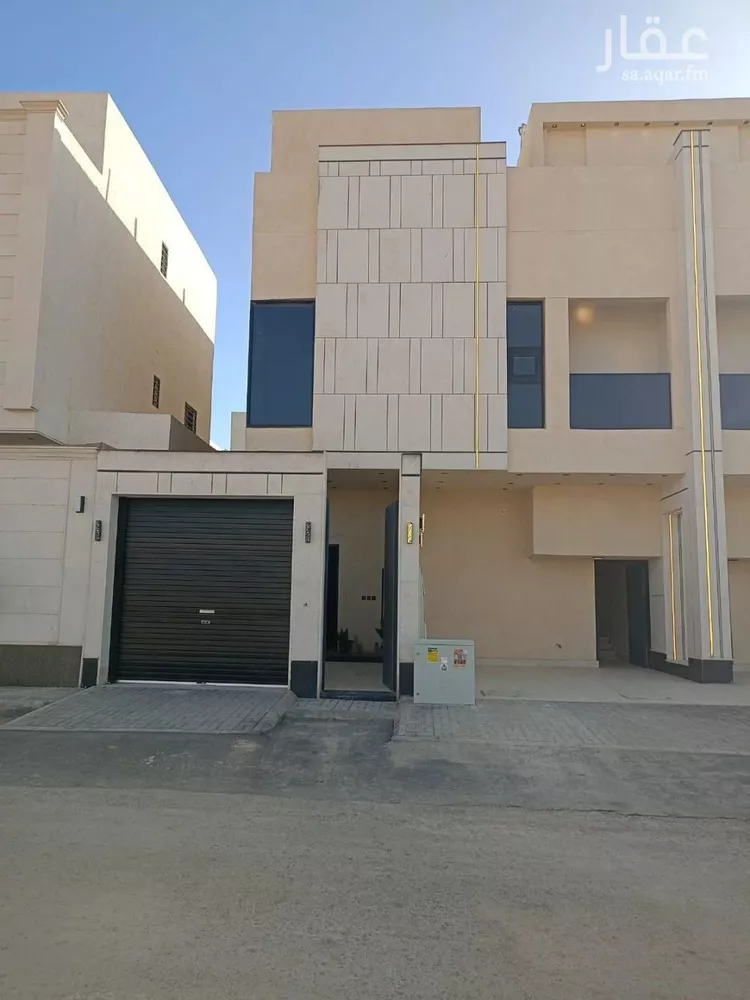 دور للبيع في شارع خريص, حي الجنادرية, مدينة الرياض, منطقة الرياض 10