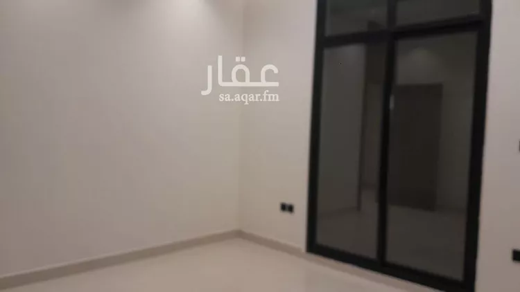 دور للبيع في شارع المحدار, حي المعيزيلة, مدينة الرياض, منطقة الرياض صورة 4