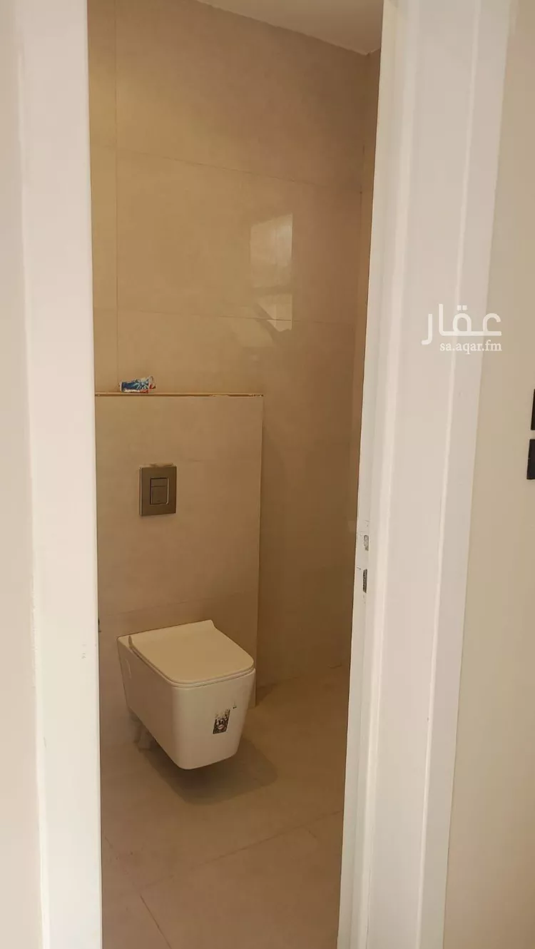 Floor for Sale in Riyadh Ash Sharq 9
