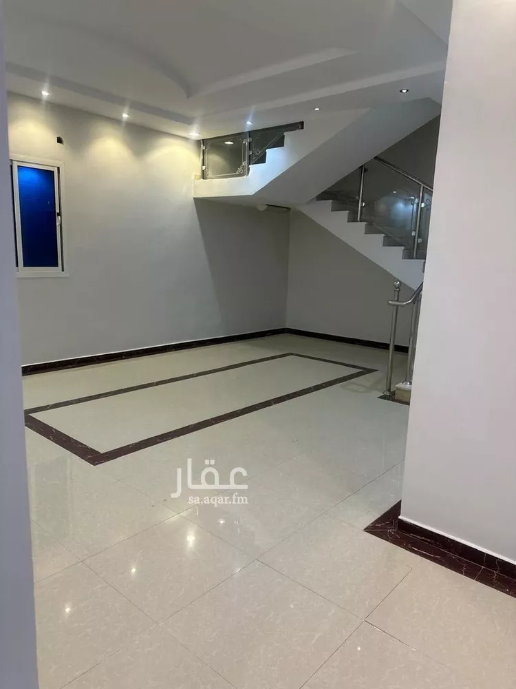 فيلا للإيجار في شارع حسن حسني عبدالوهاب, حي الرمال, مدينة الرياض, منطقة الرياض صورة 2