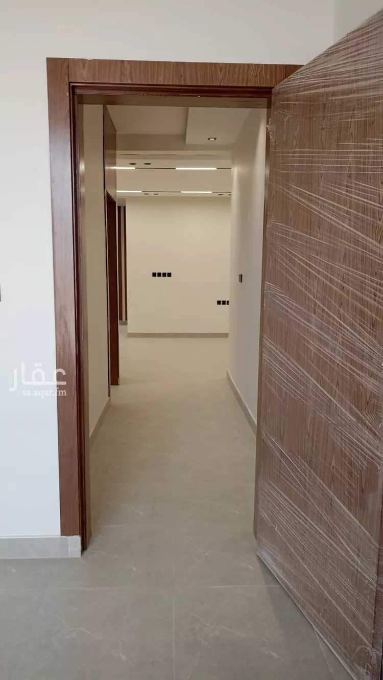 فيلا للبيع في شارع فايز بن محمد العوفى, حي الوسام, مدينة الرياض, منطقة الرياض صورة 2