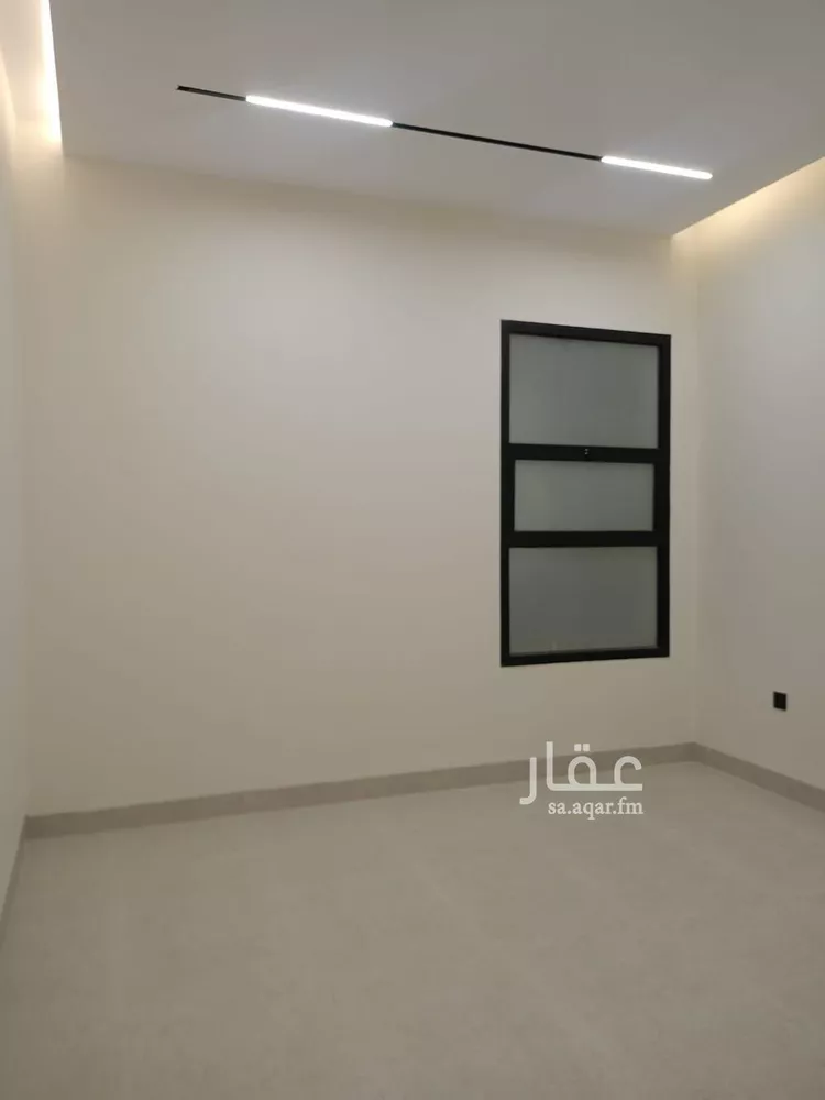 Floor for Sale in Riyadh Ar Rimal 9
