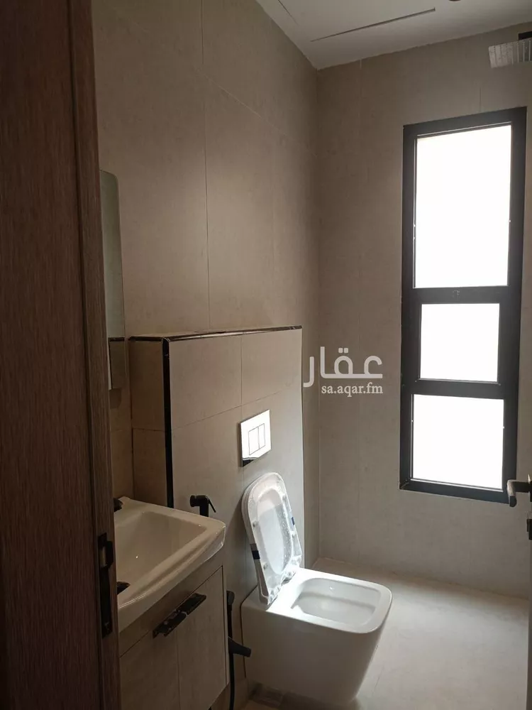 دور للبيع في شارع العمرة, حي الجنادرية, مدينة الرياض, منطقة الرياض 6