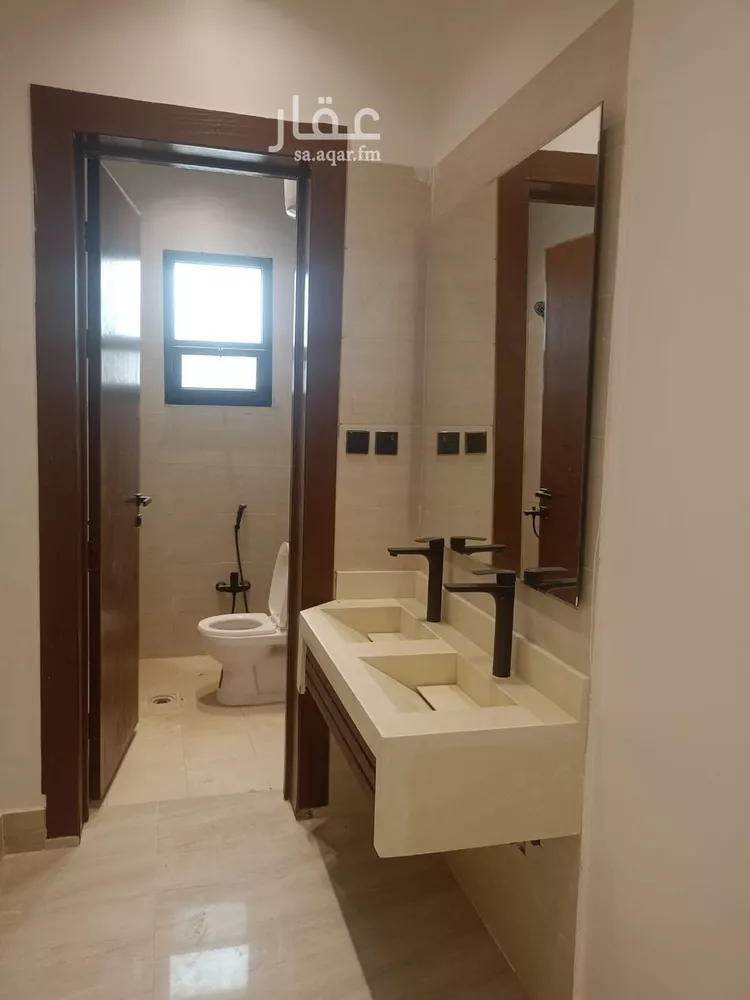 فيلا للبيع في شارع العمره, حي الجنادرية, مدينة الرياض, منطقة الرياض صورة 2