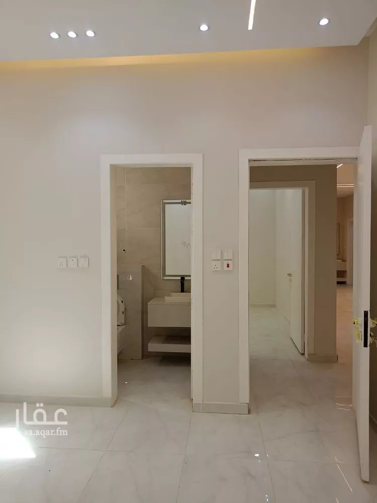 دور للبيع في شارع الضياء, حي الجنادرية, مدينة الرياض, منطقة الرياض 16
