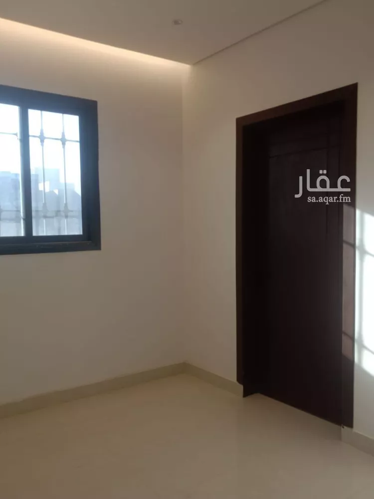 فيلا للبيع في شارع عمر بن الحبيب, حي الجنادرية, مدينة الرياض, منطقة الرياض 10